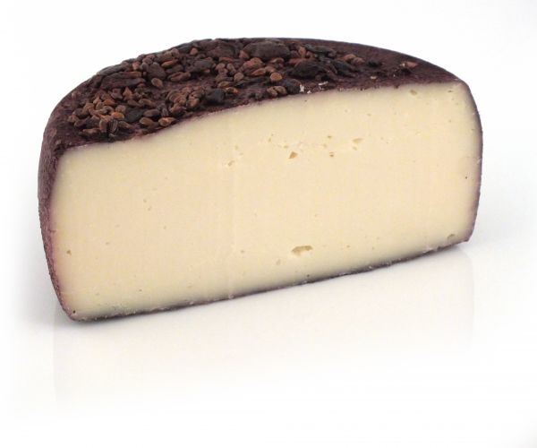 Pecorino alle vinacce